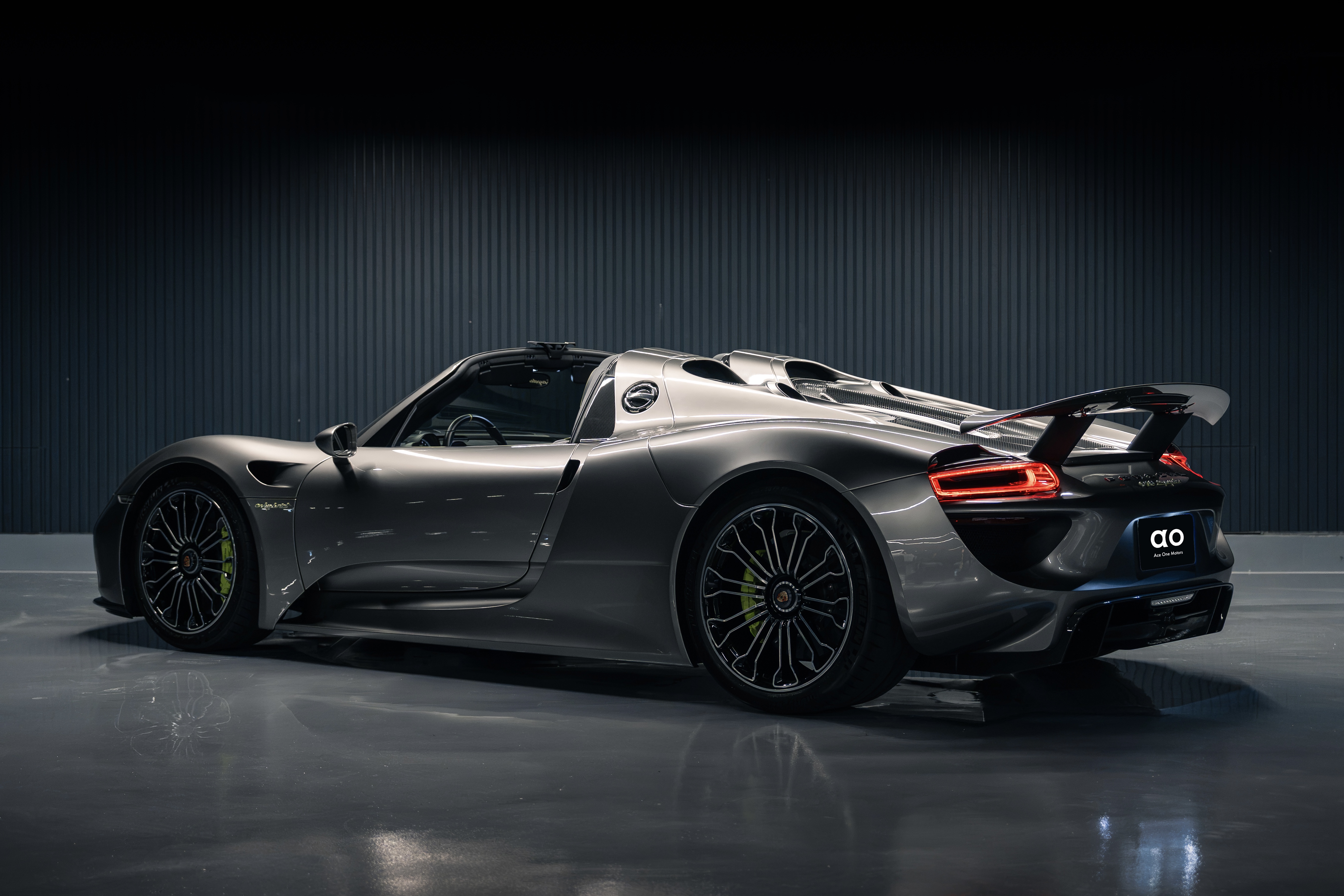 Porsche 918 Spyder 側面