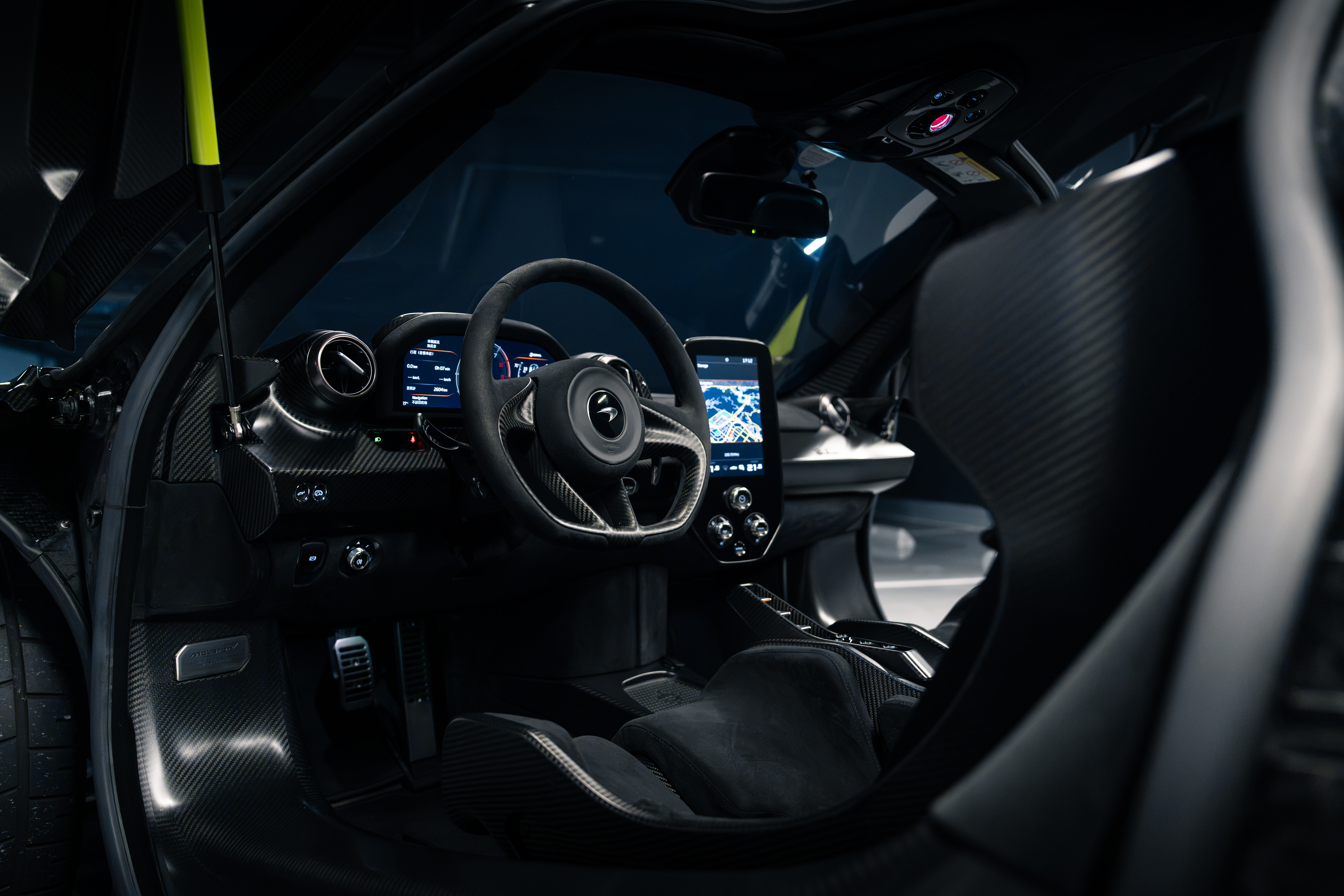 McLaren Senna 內裝